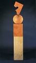 9701  Figuration  1997<br />Terracotta/Holz,  230 x 34 x 34 cm